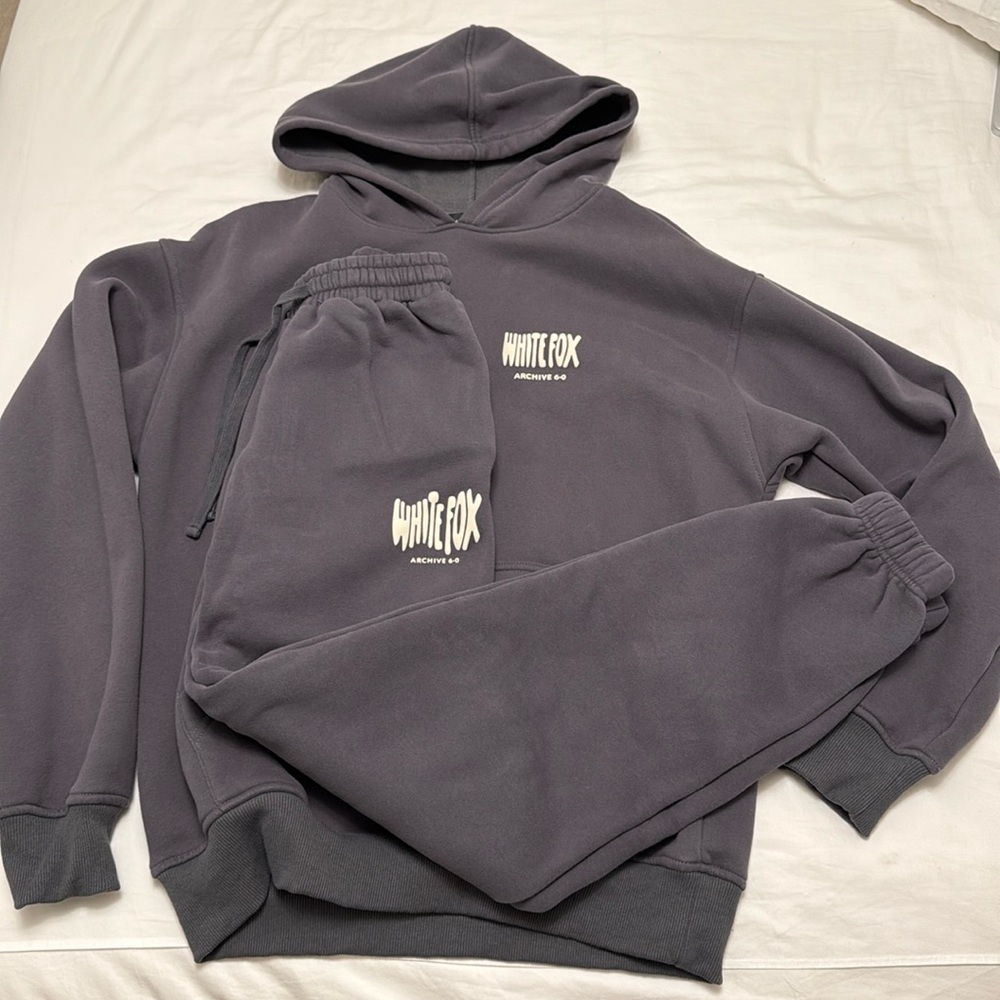 White Fox Sweat Set